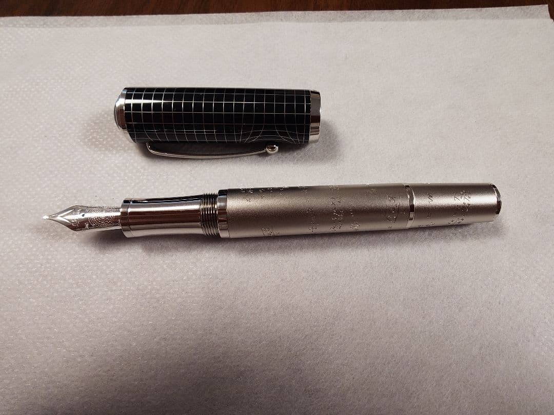 MONTBLANC モンブラン 万年筆 アルベルト・アインシュタイン