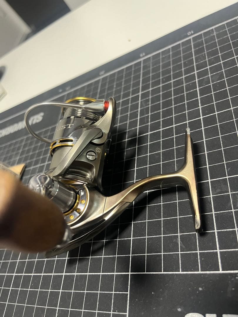 イグジスト　2004 ハイパーカスタム仕様　アイズファクトリードレスアップパーツ