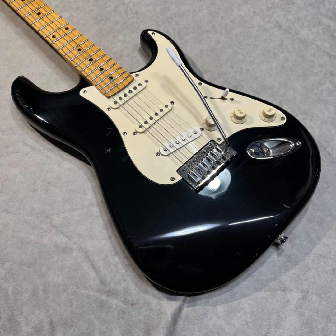 FERNANDES LE-1Z ブラック