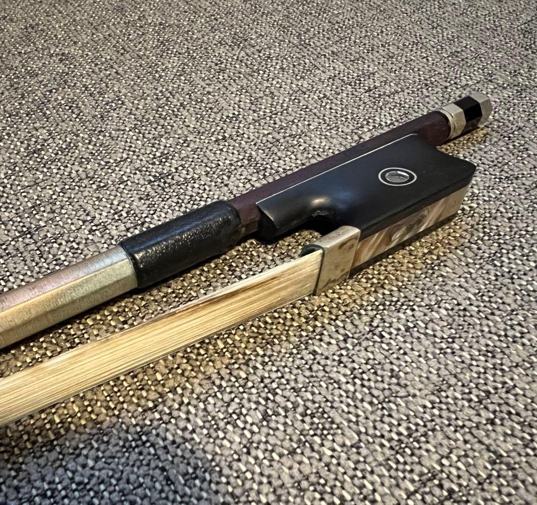 ハロルド•ロレンツ　4/4 バイオリン弓