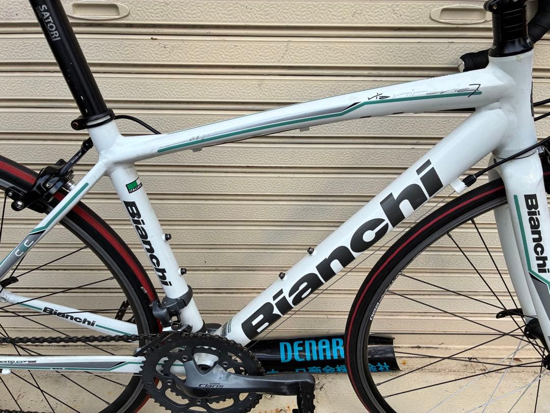 【整備済】ロードバイクBianchi VIA NIRONE7 AL CLARIS