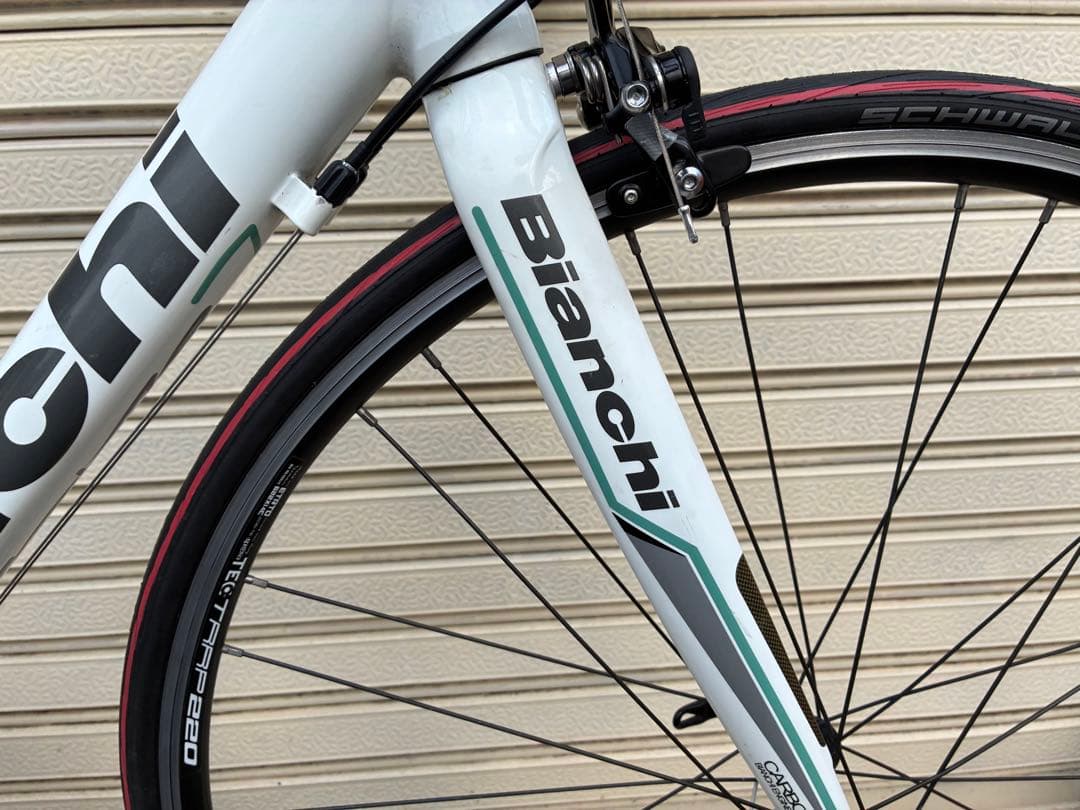 【整備済】ロードバイクBianchi VIA NIRONE7 AL CLARIS