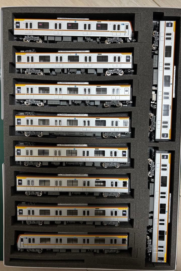 KATO 10-1758,59 東京メトロ17000系 有楽町線・副都心線