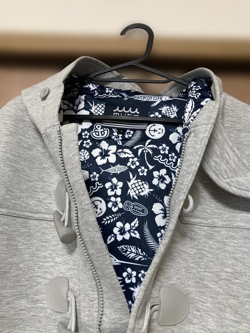 定価73700円　新品タグ　ｍｕｔａ　MARINE ダッフルコート　ショッパー付