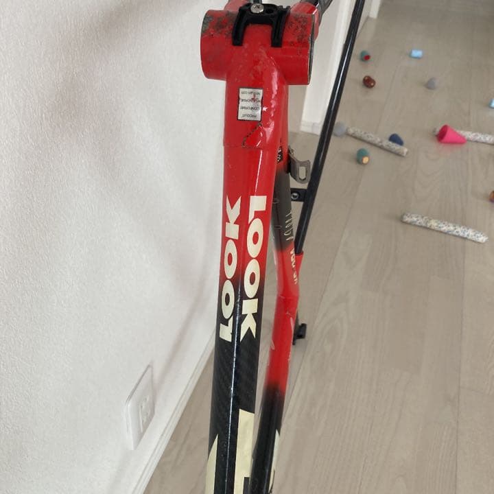 LOOK KG381i 55 フレーム カーボンなのに細身に見せるラグ溶接