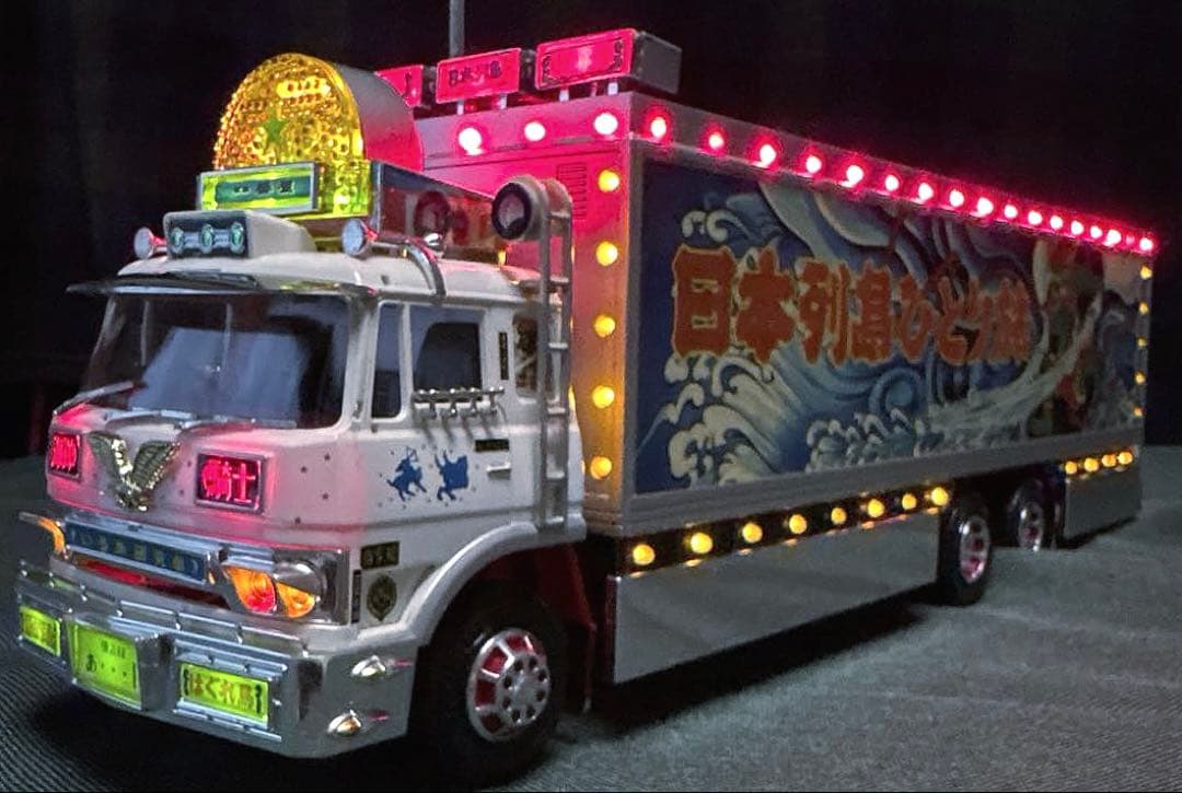 トラック野郎 突撃一番星 桃次郎 1/32 ラジコン