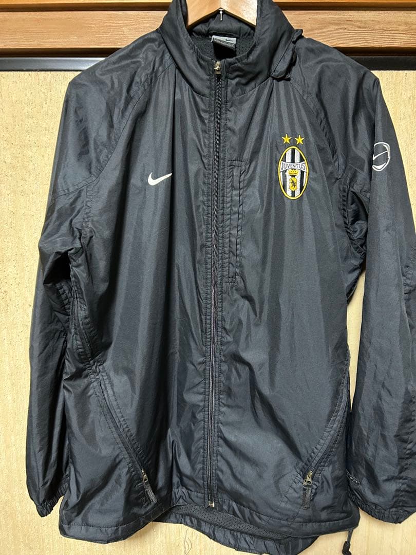 Nike Juventus ユベントス　ウィンドブレーカー ブラック