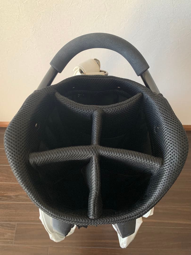 マスターバニーエディション　エナメルスタンドキャディバッグ