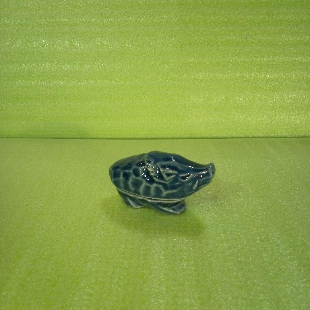 イノシシ型香合　干支香合　レア　希少　香を収納する蓋付きの小さな容器　陶器製？