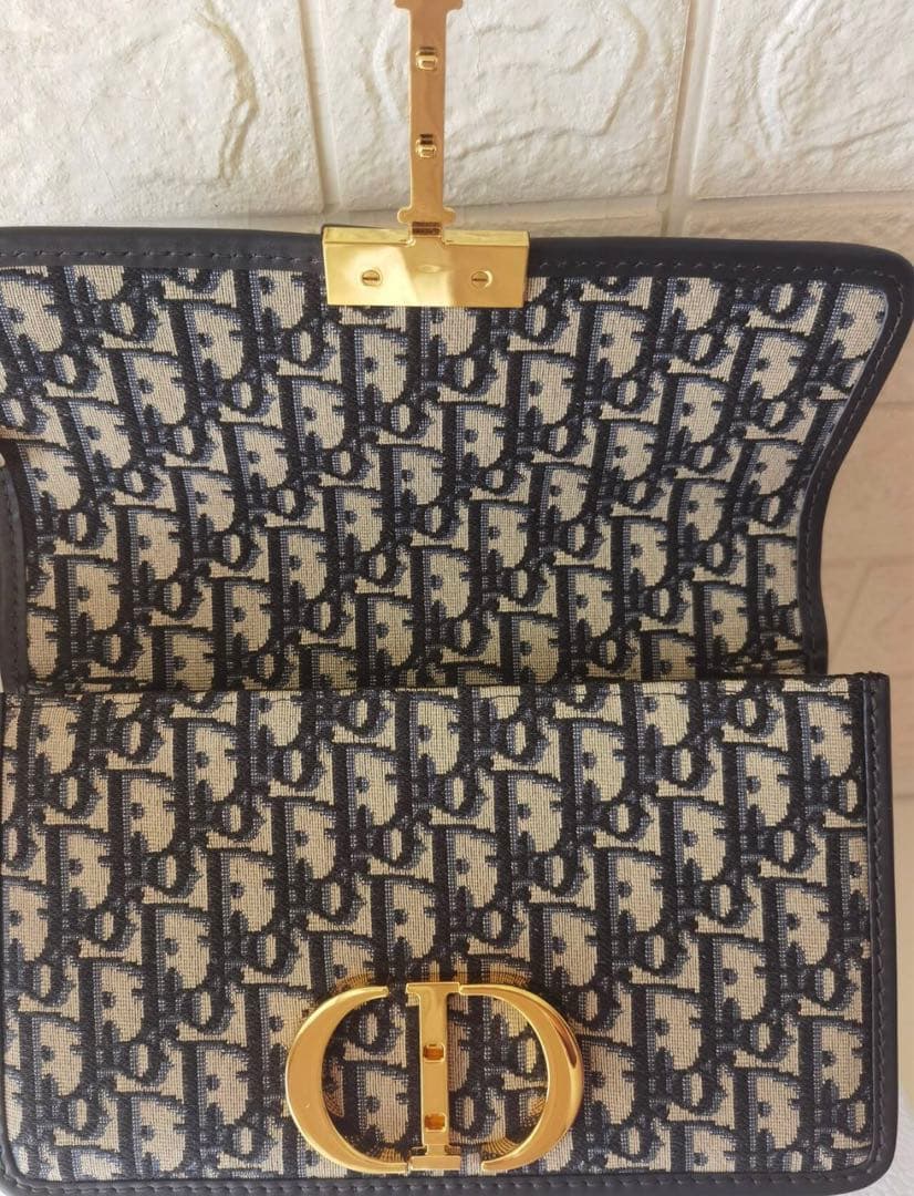 ロゴ入りショルダーバッグ ネイビー/ベージュ