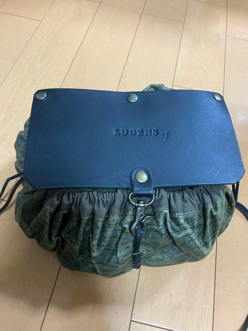 Field Tools LUDENS ブルームカスケット　軍幕