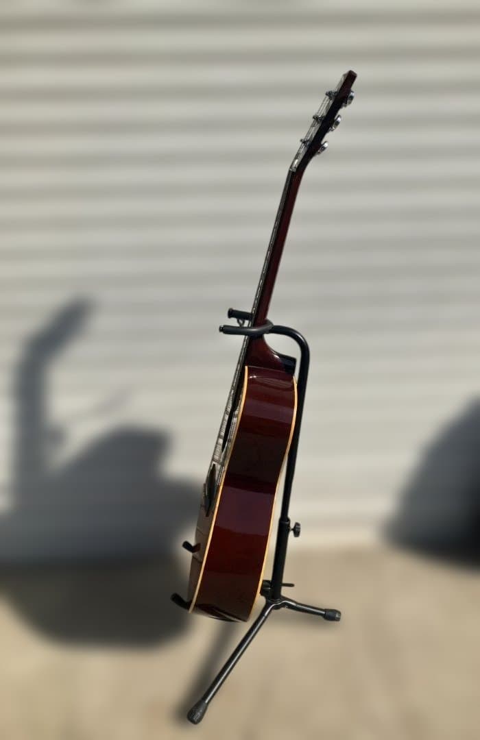 Yamaha アコースティックギター サンバーストケース付き