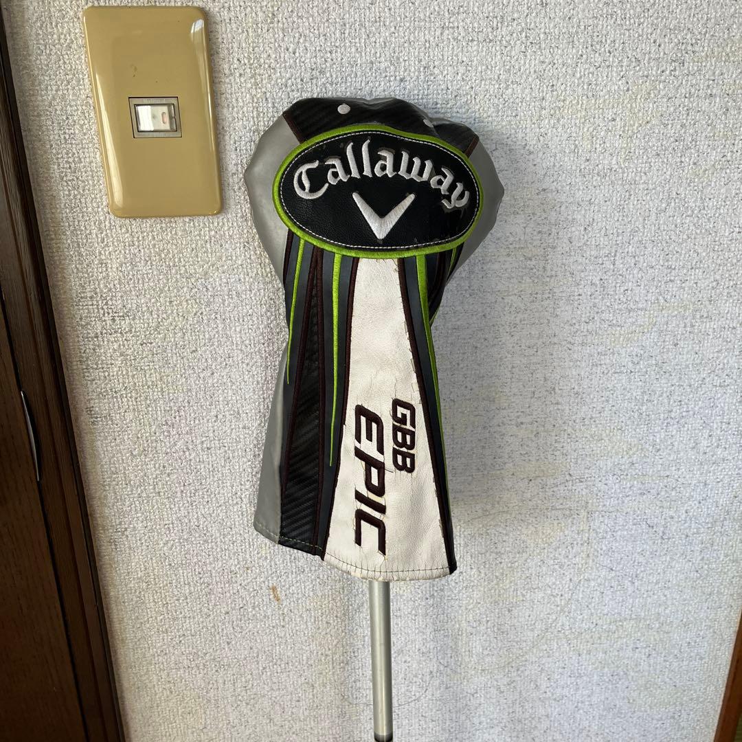 アルチビオキャディバッグとアイアンセット、ドライバー、パター