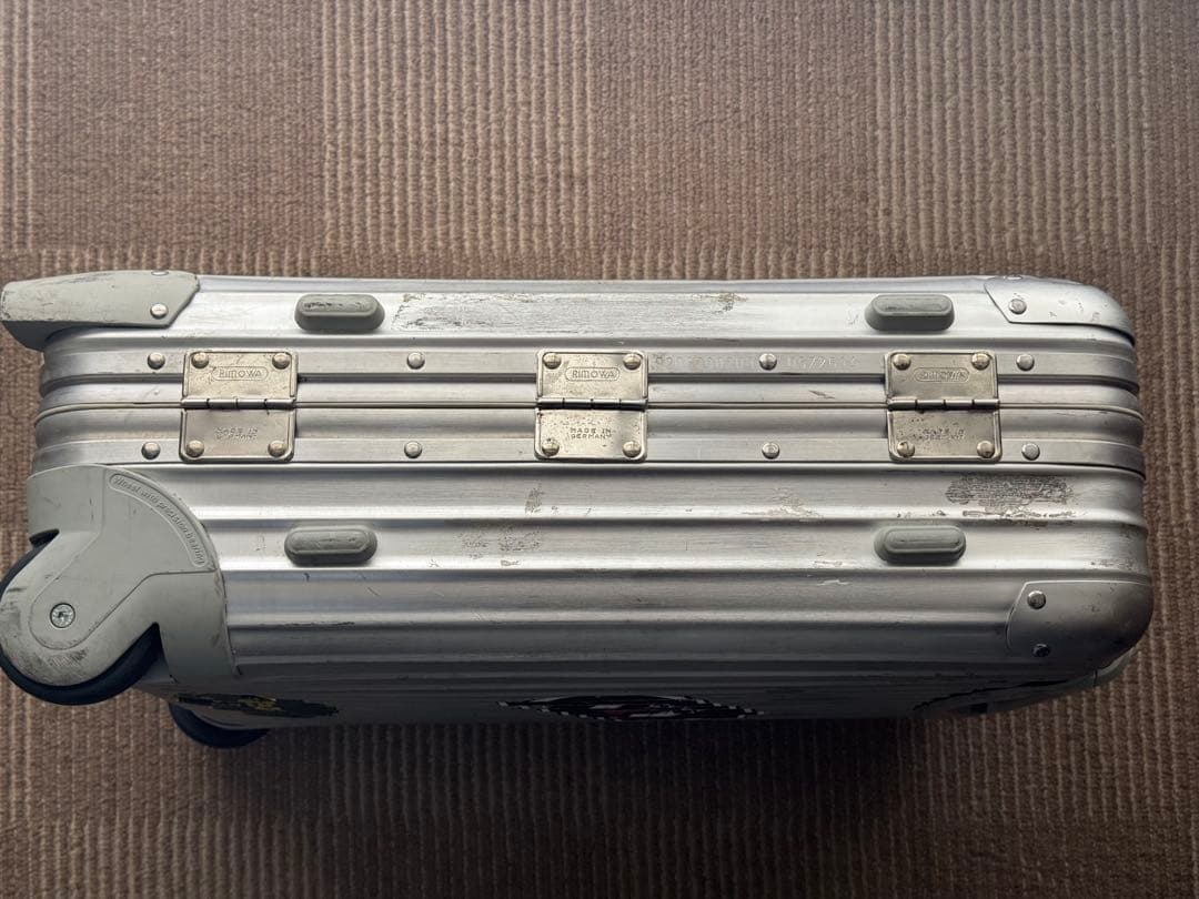 廃盤品 RIMOWA リモワトパーズ2輪 33L