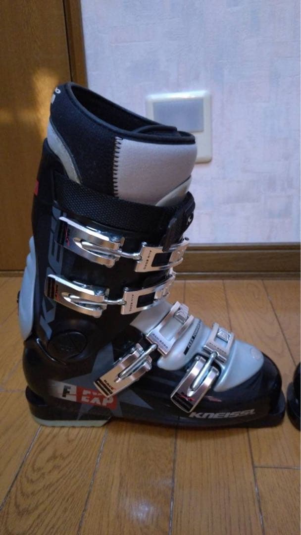 KNEISSEL スキーブーツ　26cm