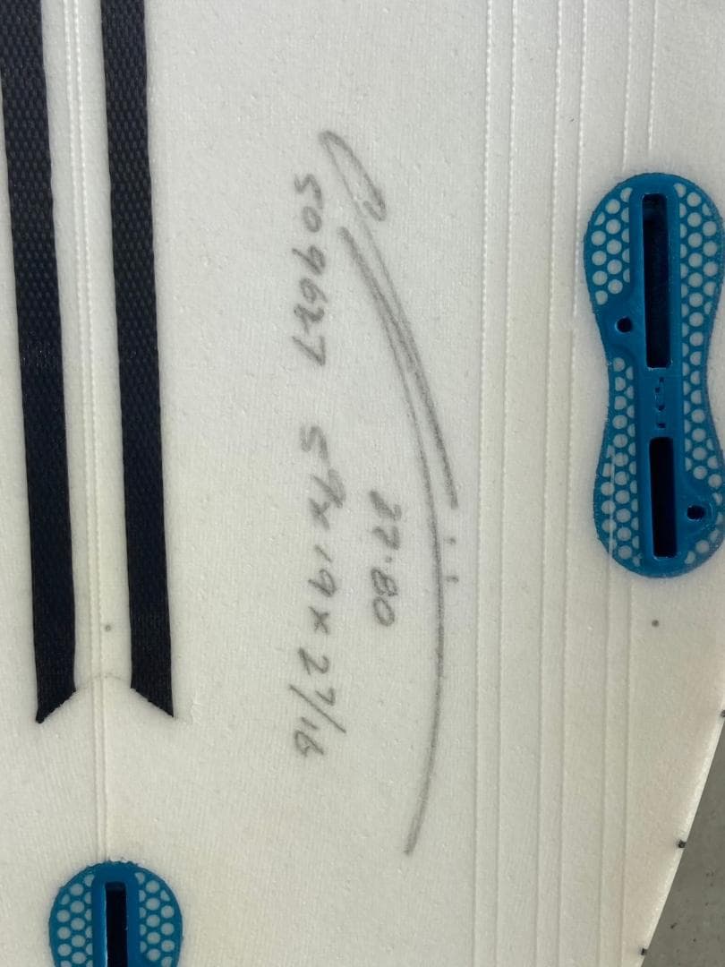 5'9/チリサーフボード/[ボリューム2]/小波パフォーマンス/中古ボード