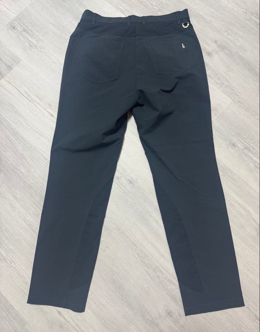 マンシングウェア　夏用　ウィングスルーパンツ　ゴルフ　新作　レディース　未使用