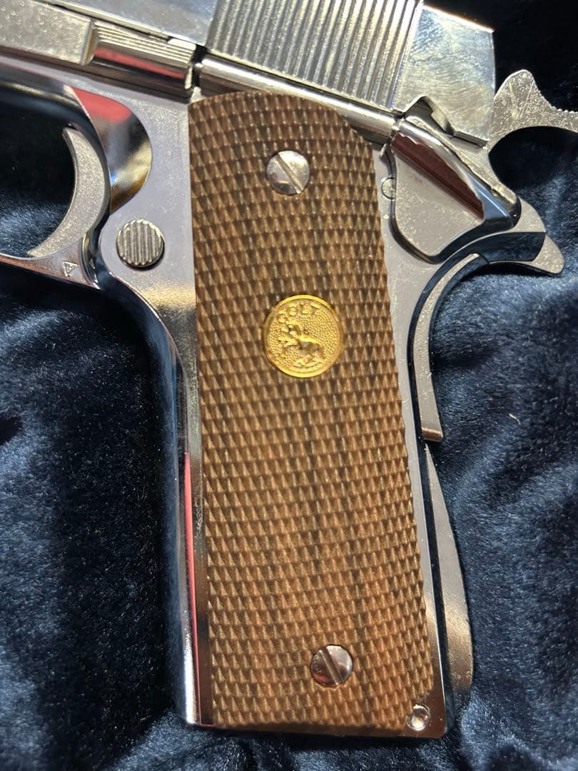 東京マルイ COLT Mk.Ⅳ シリーズ70 ニッケルフィニッシュ