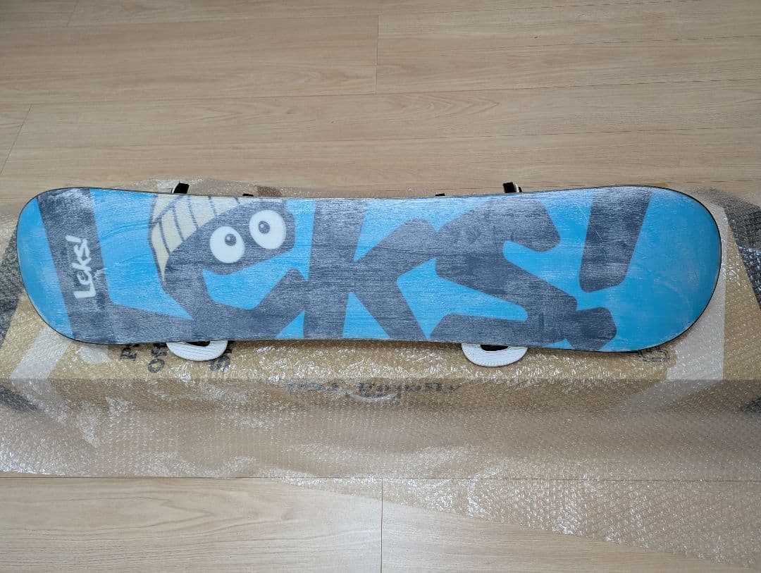 LEKSキッズ用スノーボードセット　110センチ　ビンディング付き　デッキパッド