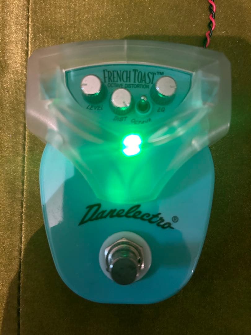 ギター Danelectro French Toast mod