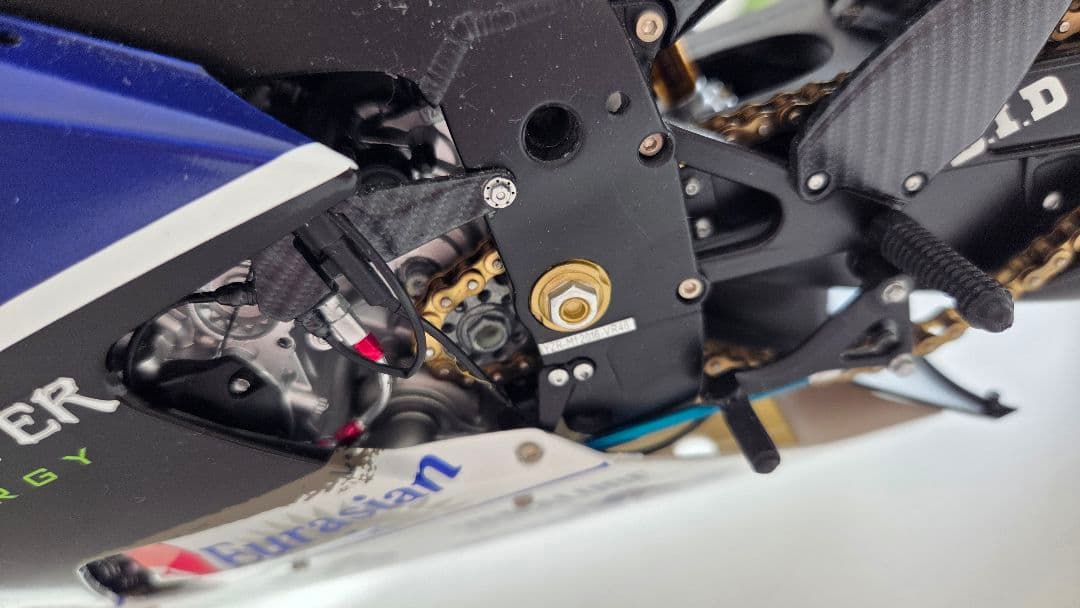 Yamaha YZR-M1 46号 モデル　Rossi