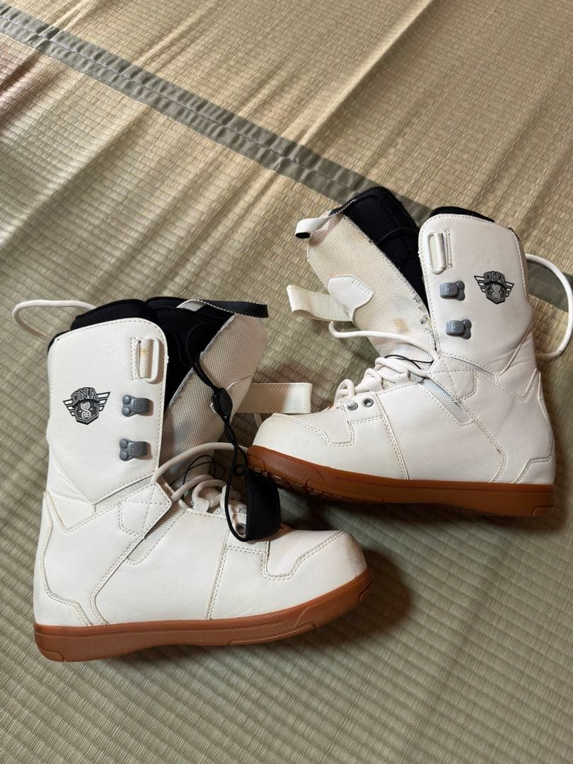 DEELUXE スノーボードブーツ ホワイト