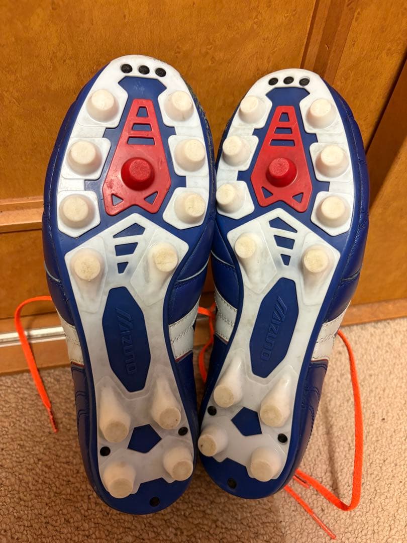 サッカースパイク ミズノ　モレリアM8JAPAN 25.5