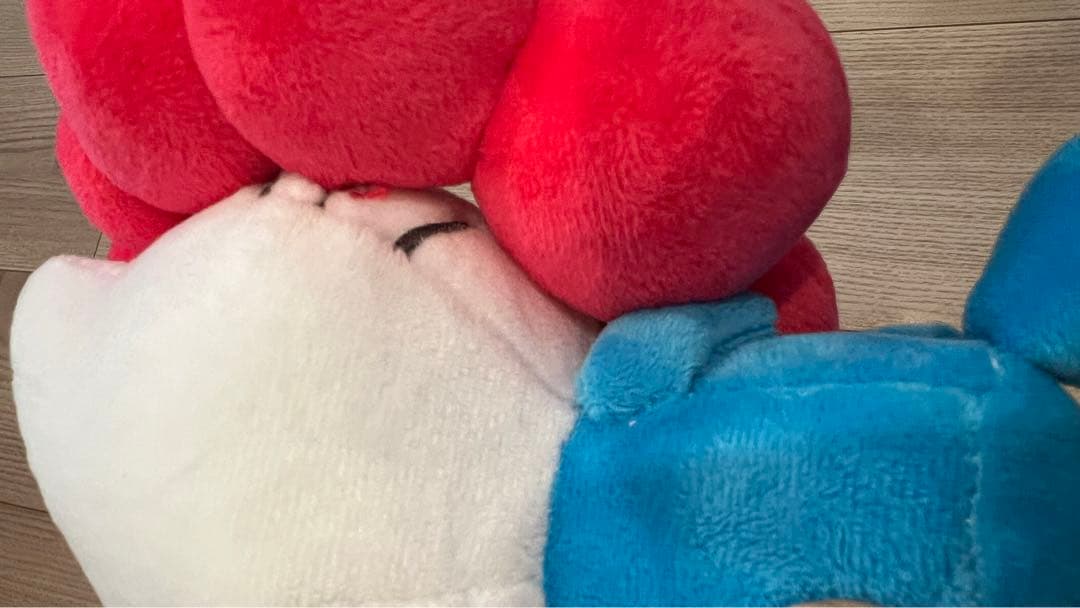 サンリオミャクミャク　ハローキティ ぬいぐるみ Mサイズ