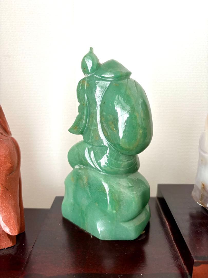 #七福神 天然石彫刻像 7体セット 木製台付き