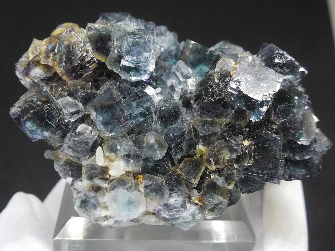 481 オコルス鉱山 フローライト クォーツ ブルーグリーン パープル