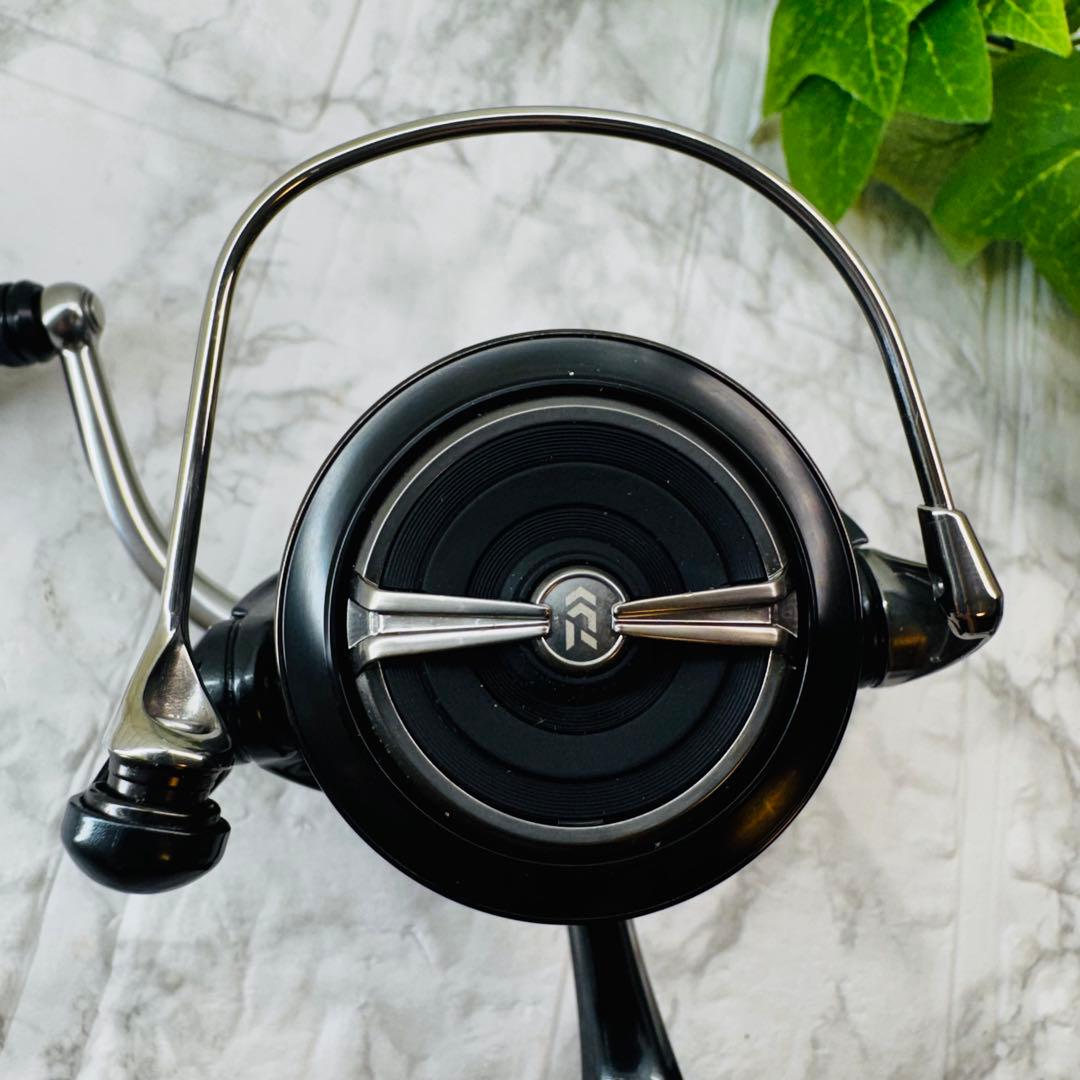 ✨美品✨ ダイワ　24セルテート LT3000-XH