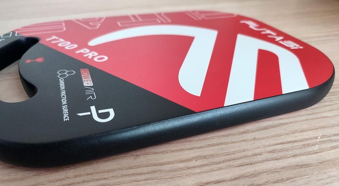 ピックルボール パドル FUTASI カーボンファイバー エッジレス 赤い 16