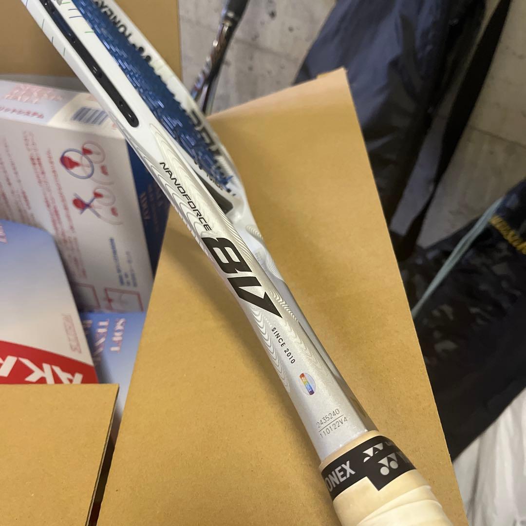 YONEX ナノフォース 8V 軟式用ラケット 白