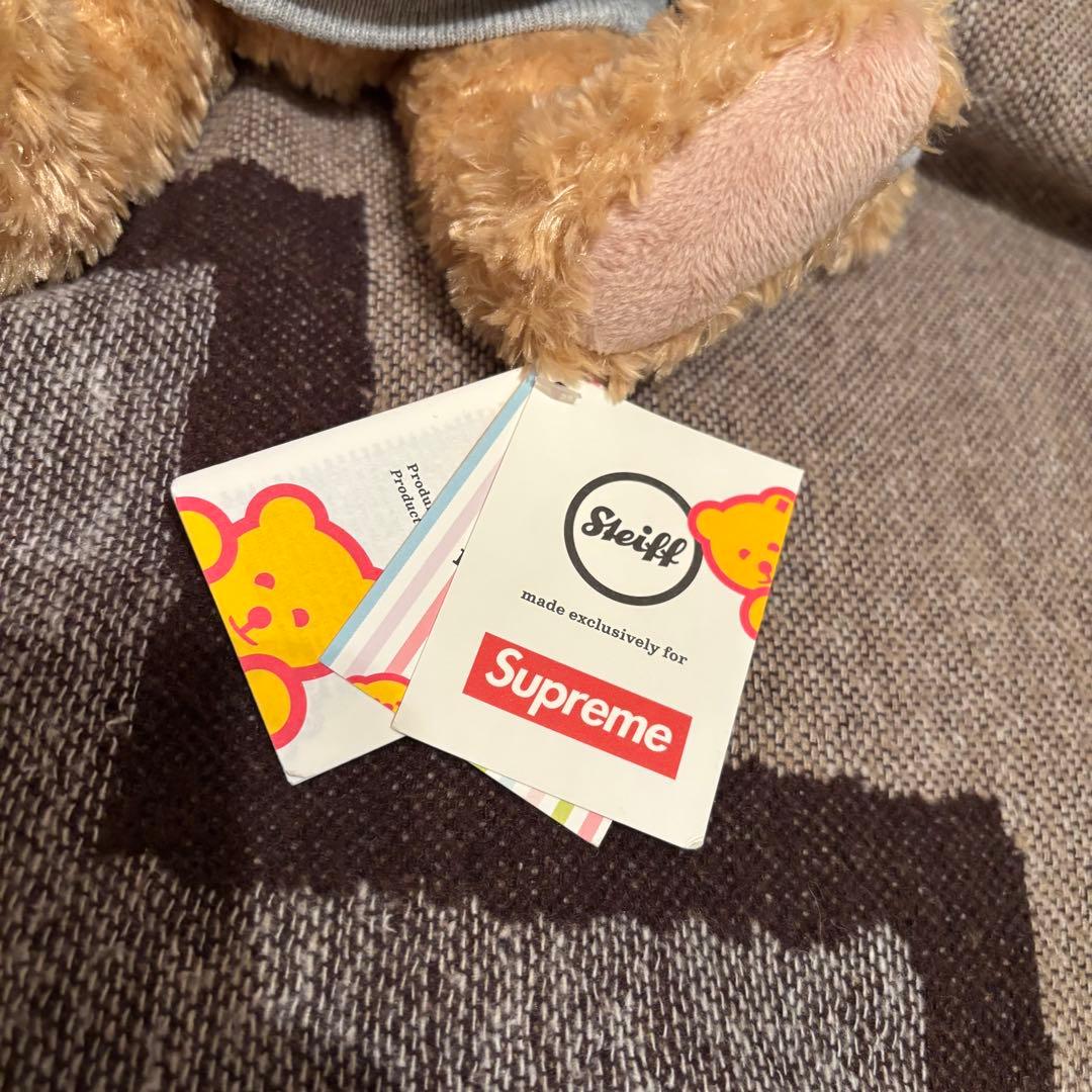ぬいぐるみ Supreme steiff bear