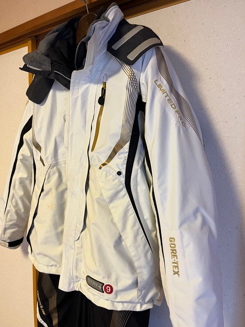 シマノ　ネクサス　ゴアテックス　ウェザースーツ　リミテッドプロ　RB-161J