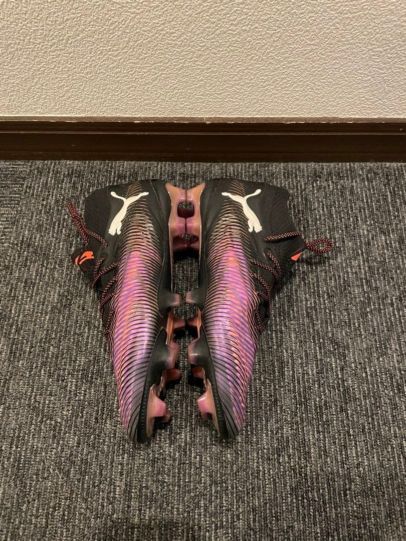 PUMA サッカーシューズ ハイカット ブラック/パープル　27cm