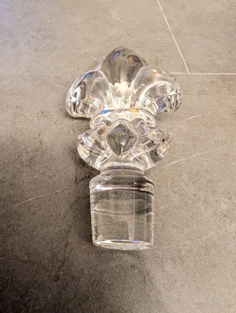 レミーマルタン　ルイ13世　バカラクリスタル　空き瓶　観音開き