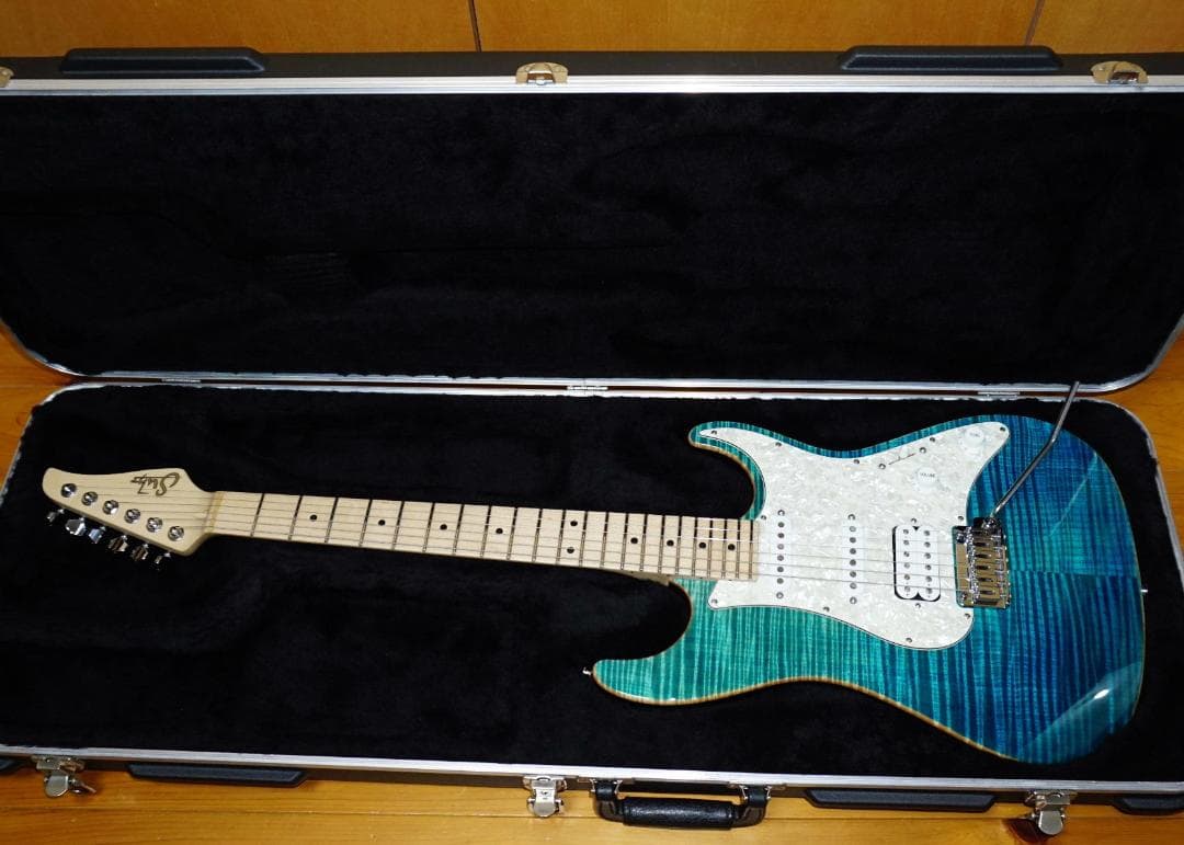 ギター Suhr Standard Pro Bahama Blue