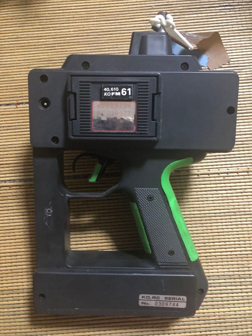 値引き可！ラジコン　京商 1/8 スカイライン カルソニック　エンジンカー