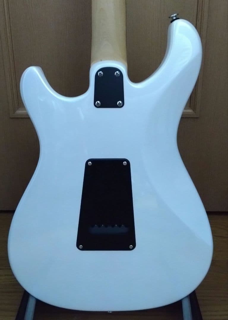 PRS SE NF3 Pearl White ローズネック