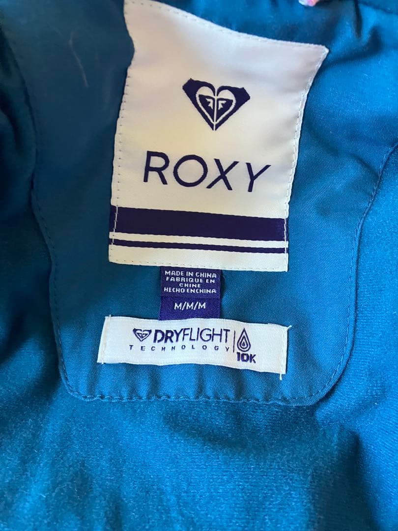 大幅値下げ！【新品65%オフ】ROXY スノーボードジャケット