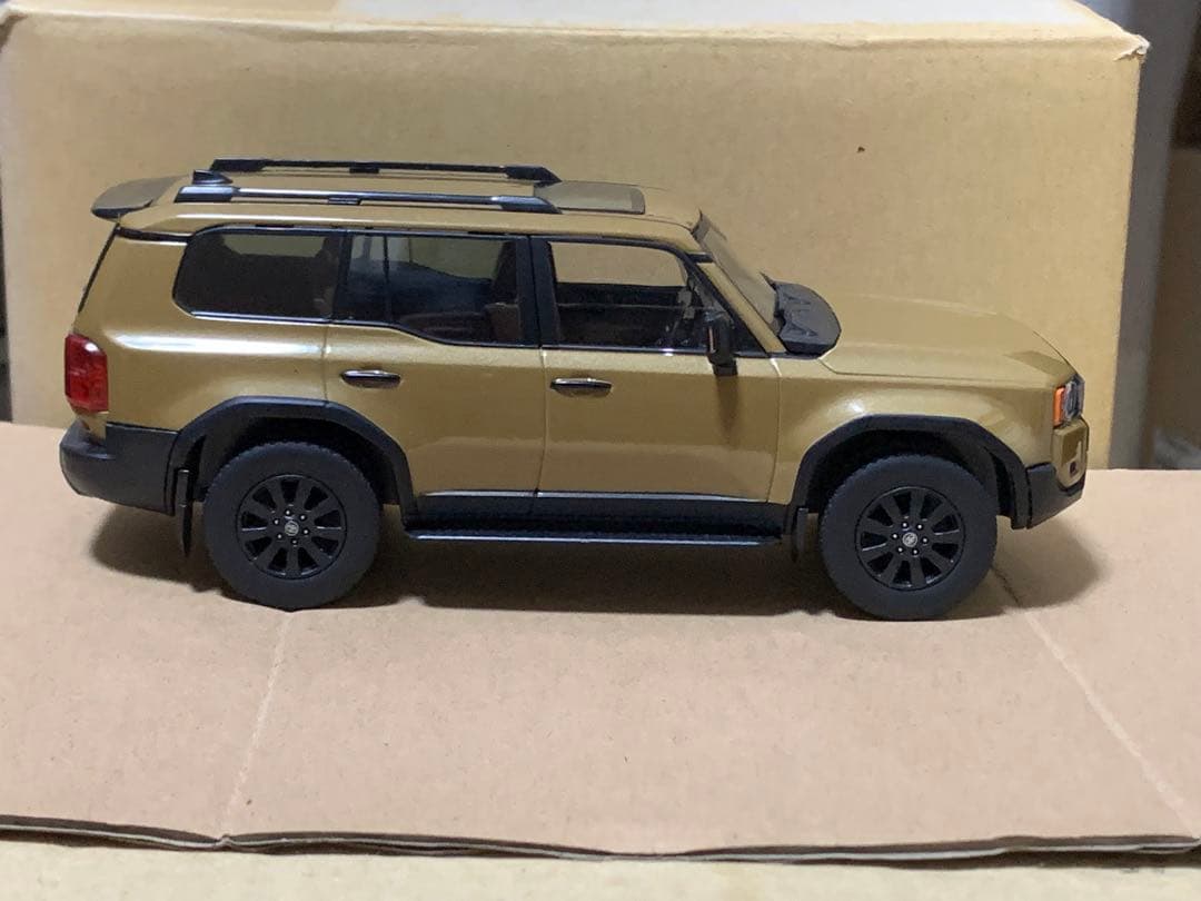 博*‼様 トヨタ ランドクルーザー250 ミニカー
