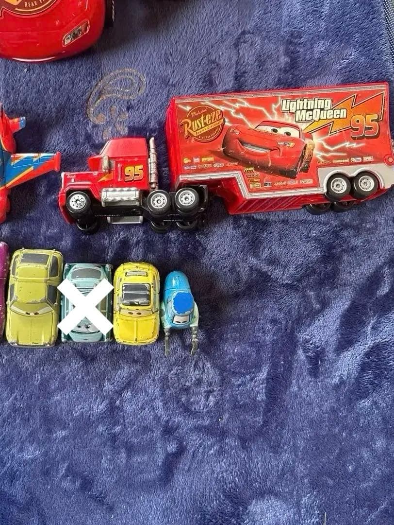 カーズ ミニカーセット 約26台 サーキット付き