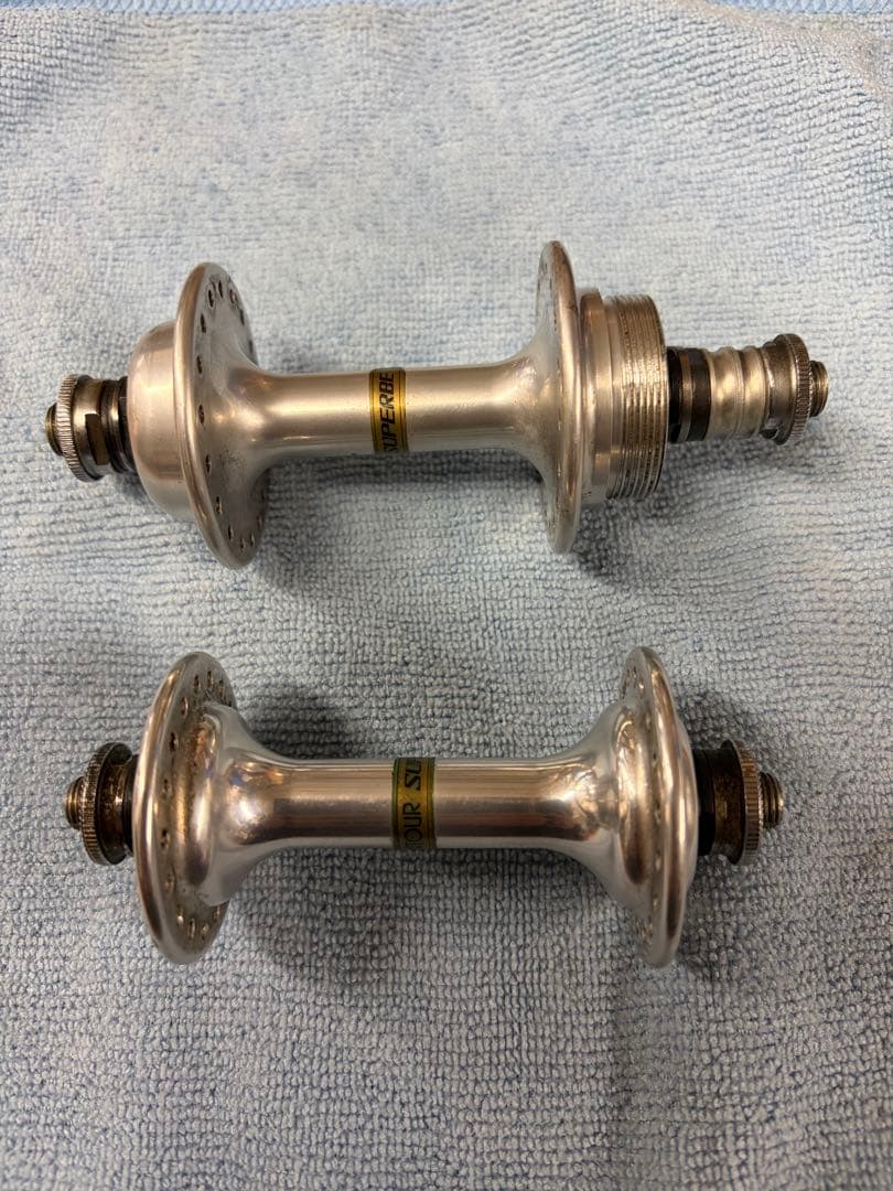 値引き！サンツアーSUPERBE 前後ハブセット　￼5Sギアはオマケです！