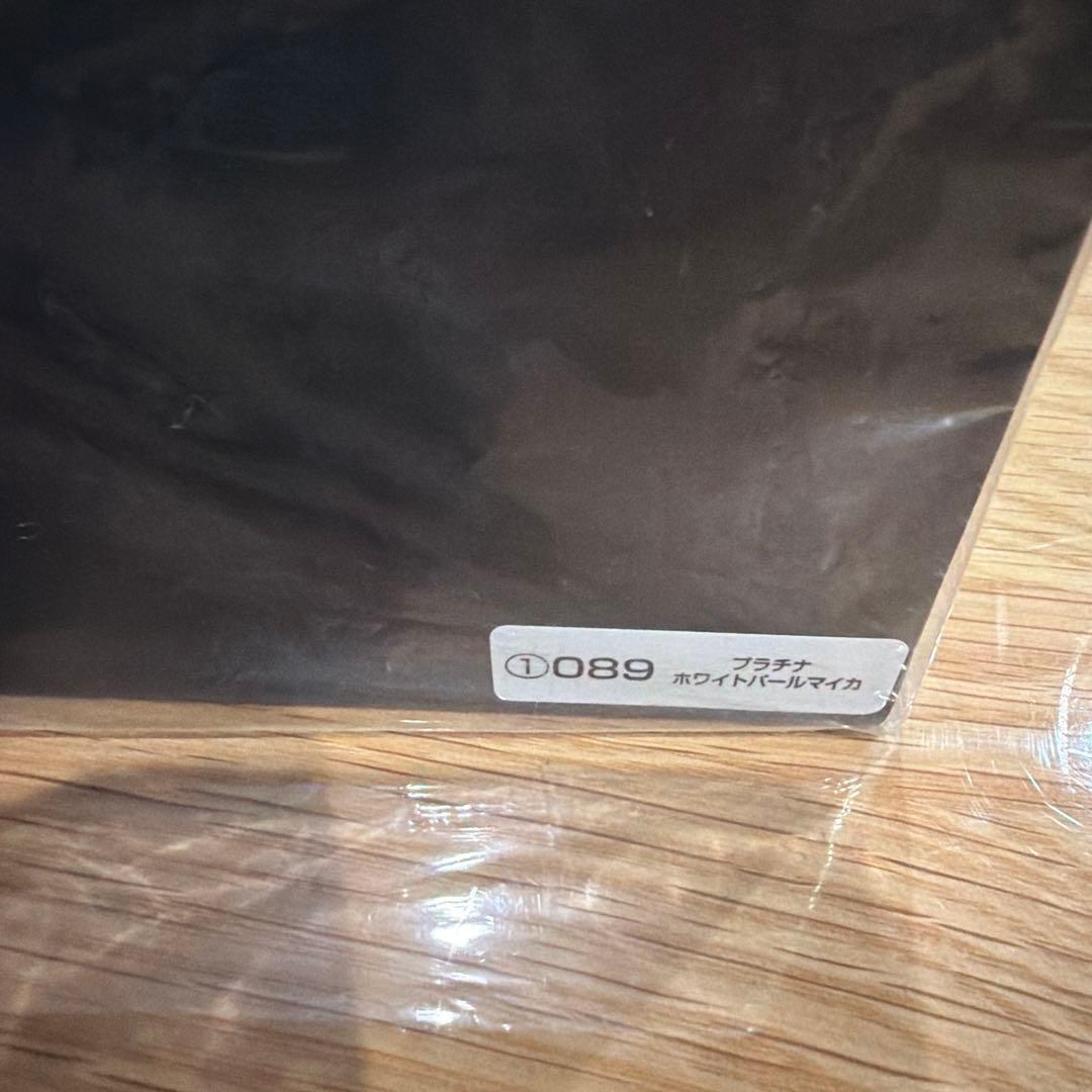 新品未使用未開封　VELLFIRE ホワイト ミニカー 未開封