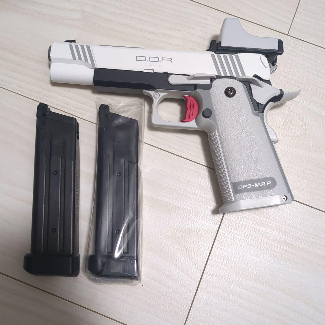 【最終値下げ】マイクロプロサイト＋東京マルイ ハイキャパ ホワイト D.O.R