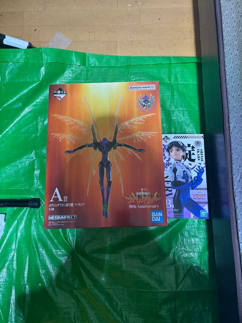 エヴァンゲリオン1番くじA賞初号機　b賞シンジくん 即日発送可能！