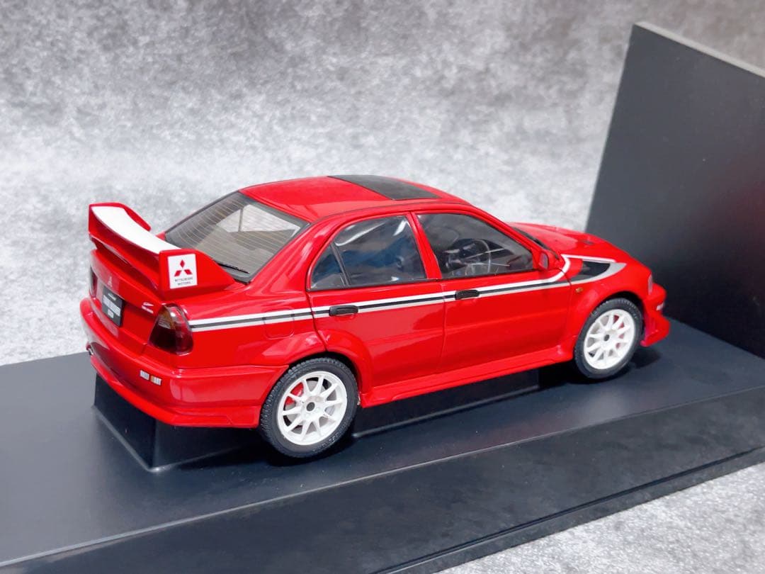 オートアート　1/18 ミツビシ　LANCER EVOLUTION VI