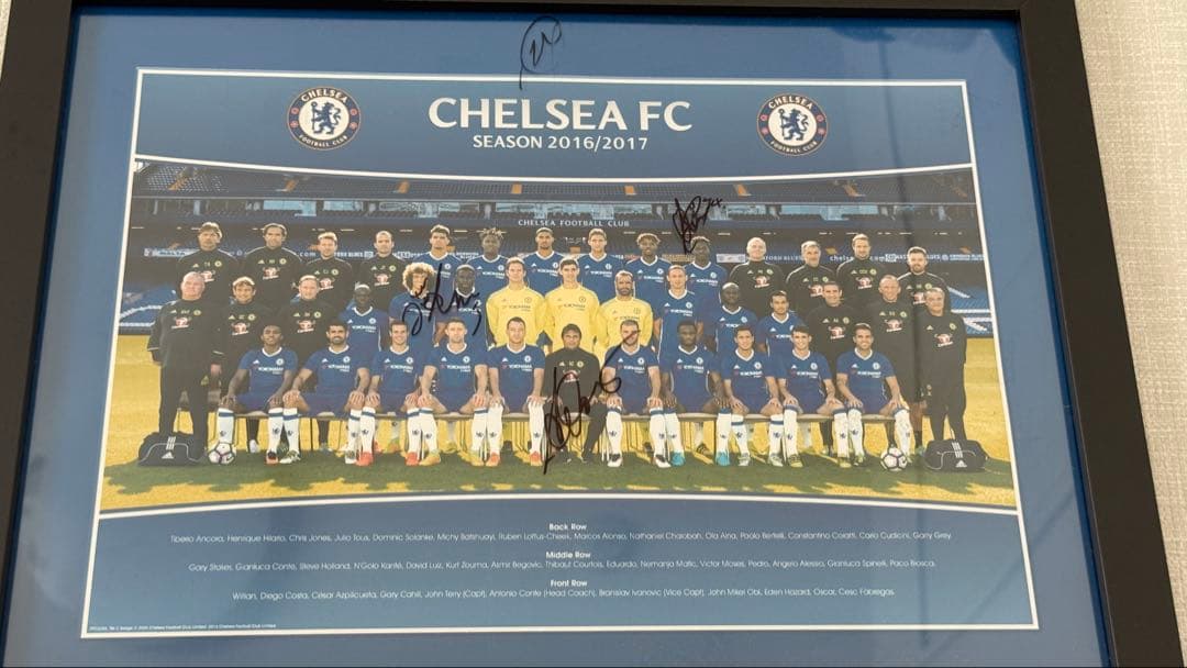 チェルシーFC 2016/2017 サイン入りチーム写真