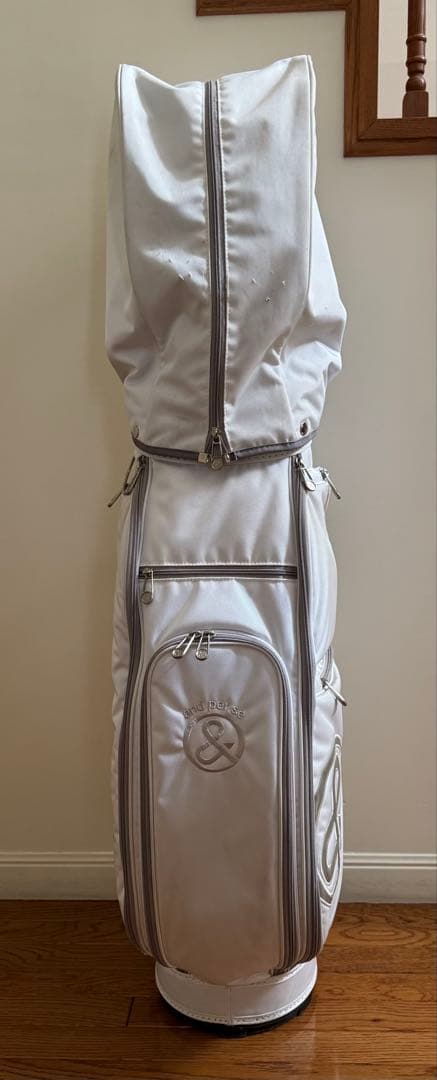 and per se ホワイトキャディバッグ